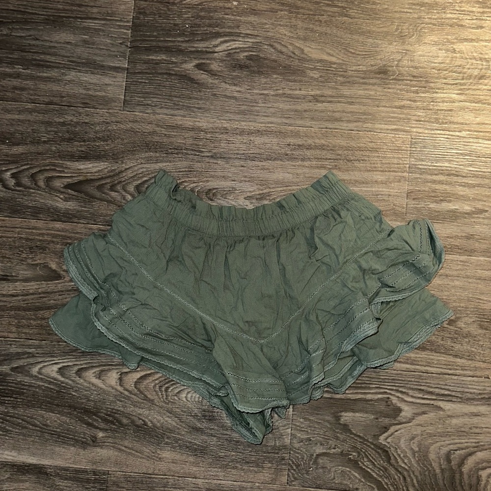 Women's Green Ruffle Skort